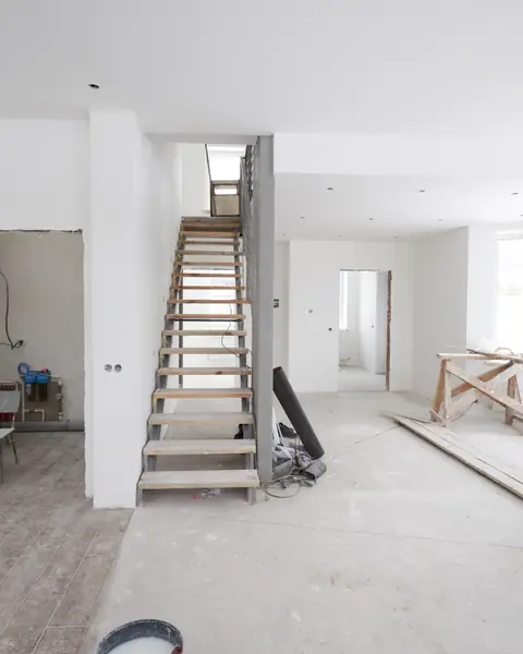Rénovation d'escalier — MILA BATI à Paris